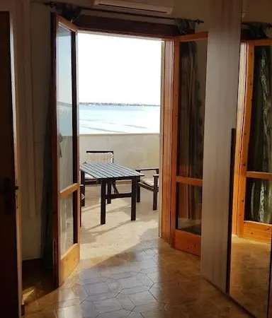Fronte Mare Torre Lapillo